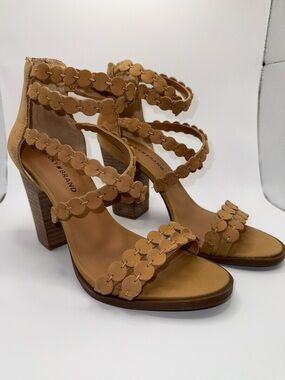 Lucky Brand Lameer Block Heel Sandals in tan SZ 10 (no box)